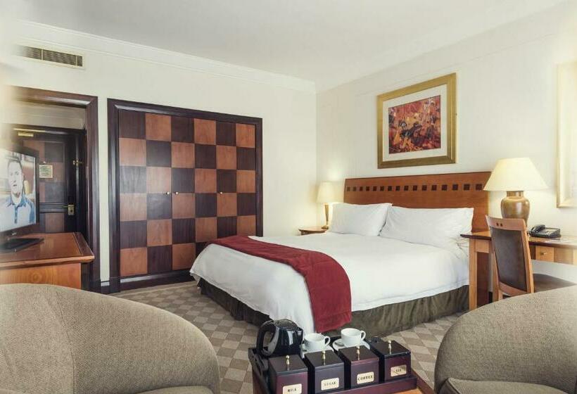 חדר סטנדרט עם מיטת קינג, Carnival City