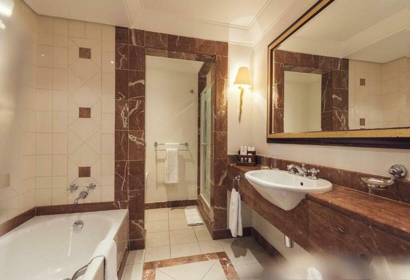 חדר סטנדרט עם מיטת קינג, Carnival City