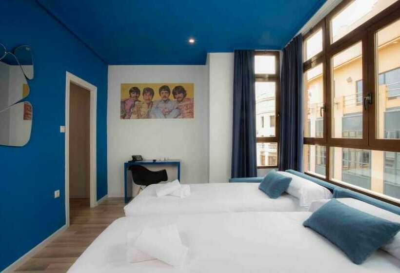 4인용 스탠다드 룸, Casual Vintage Valencia