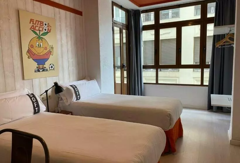 اتاق استاندارد با بالکن, Casual Vintage Valencia