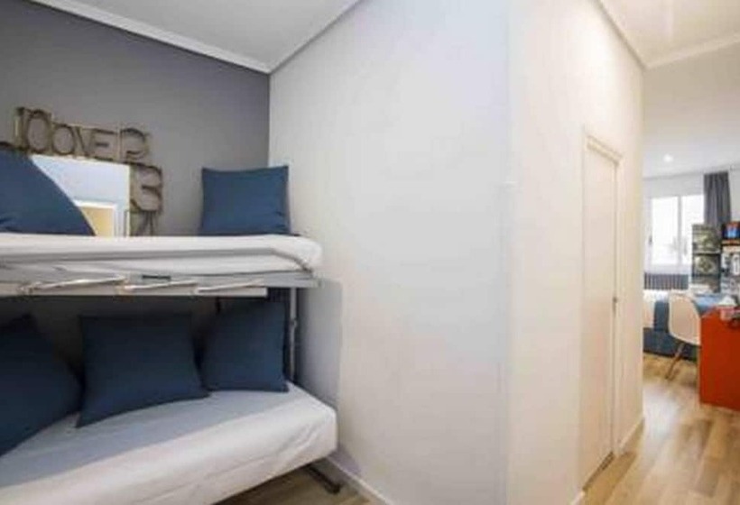 이코노이 4인룸, Casual Vintage Valencia