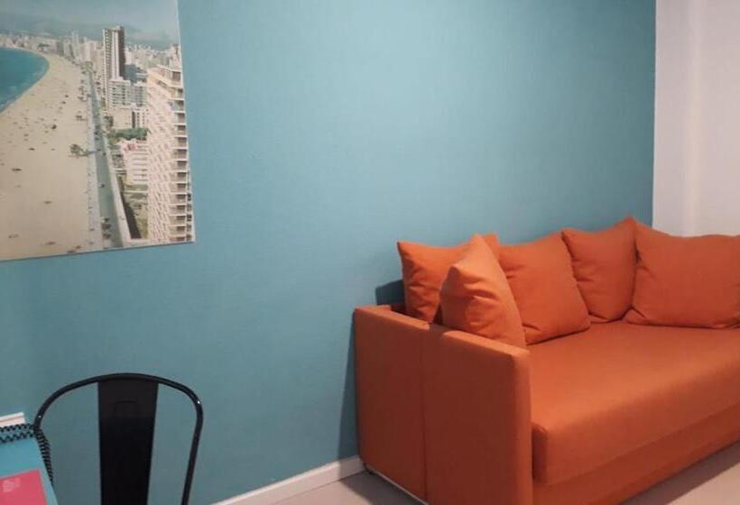 이코노이 4인룸, Casual Vintage Valencia