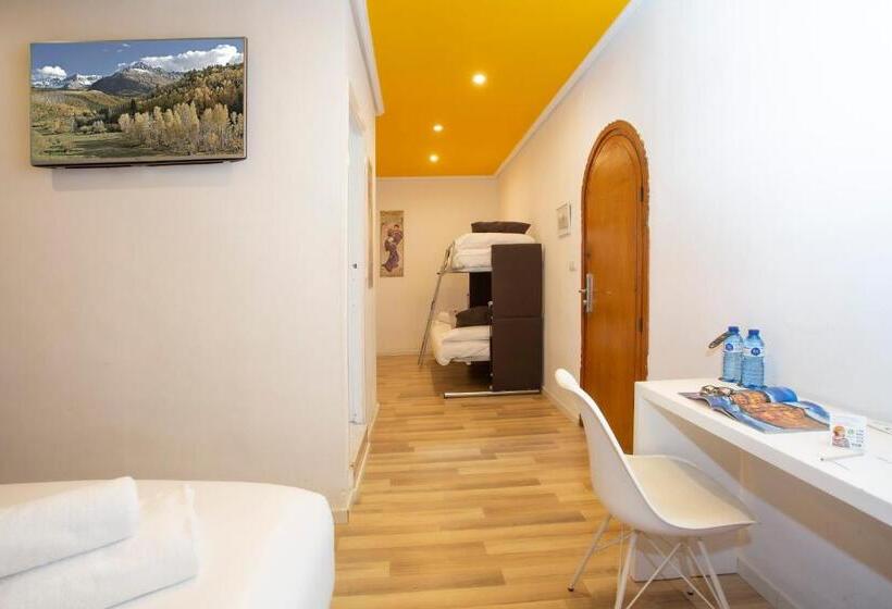 이코노이 4인룸, Casual Vintage Valencia