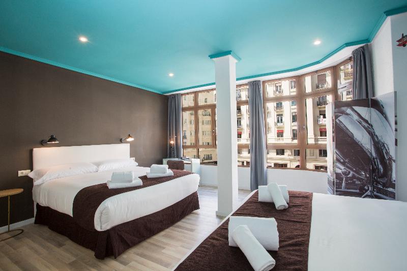 4인용 스탠다드 룸, Casual Vintage Valencia