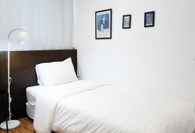 Camera Standard Individuale, Ekonomy Haeundae Hostel