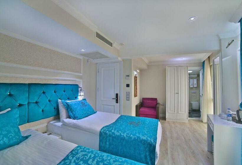 اتاق استاندارد سه نفره, Glamour Hotel Istanbul Sirkeci