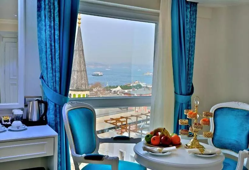 Deluxe Room Sea View, Glamour Hotel Istanbul Sirkeci