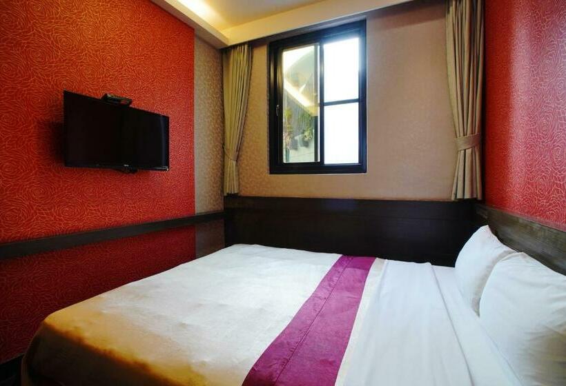 اتاق کلاس بیزنس, Happy