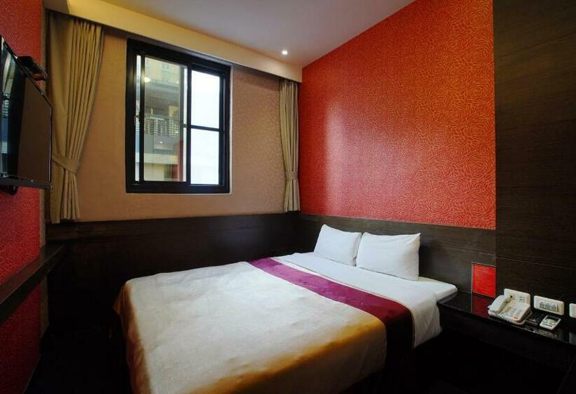 اتاق کلاس بیزنس, Happy