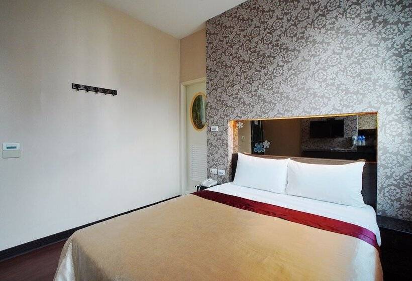 اتاق لوکس, Happy