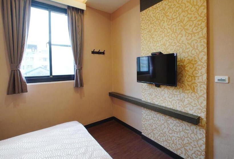 اتاق کلاس بیزنس, Happy