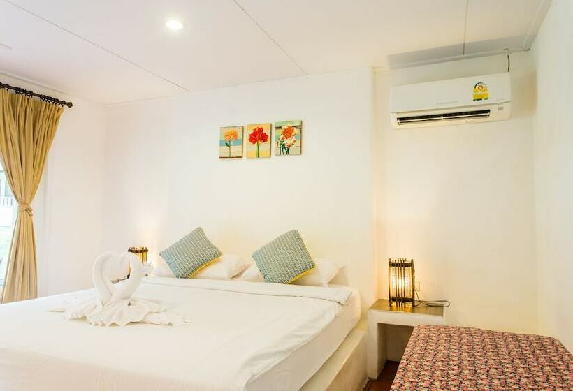 小室, Vongdeuan Resort