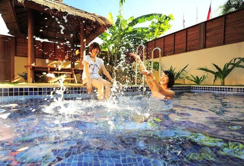 ویلای 1 خوابه, Howard Villa