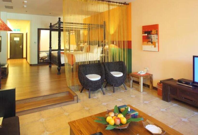 ویلای 2 خوابه, Howard Villa