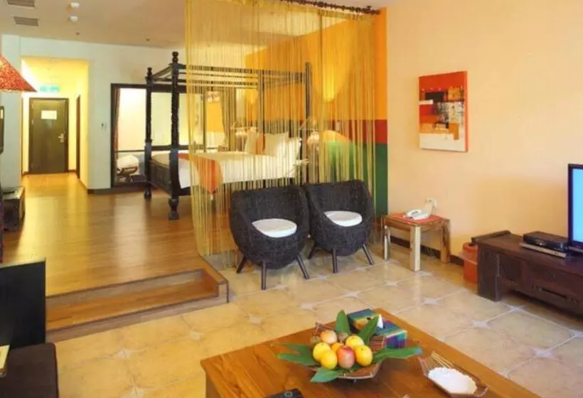 ویلای 2 خوابه, Howard Villa