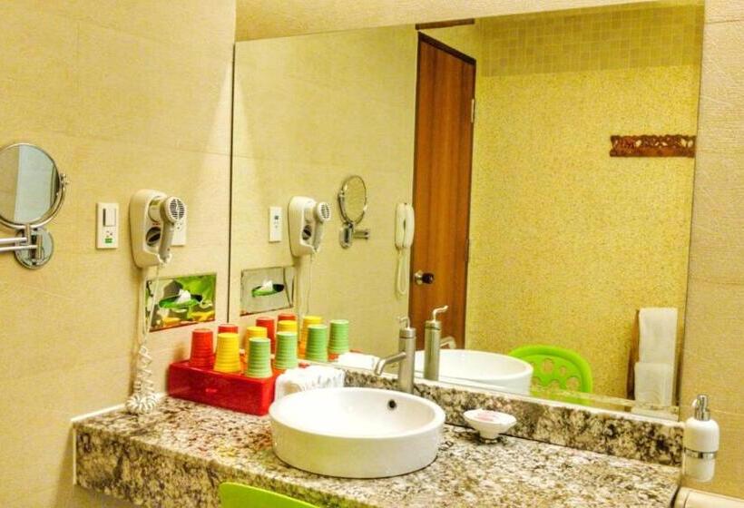 ویلای لوکس 1 خوابه, Howard Villa