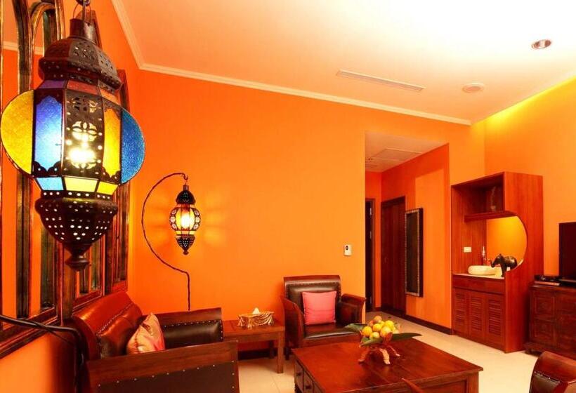 ویلای 2 خوابه, Howard Villa