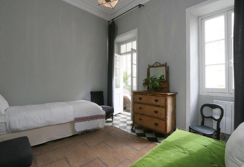 سوییت, Mimi Calpe