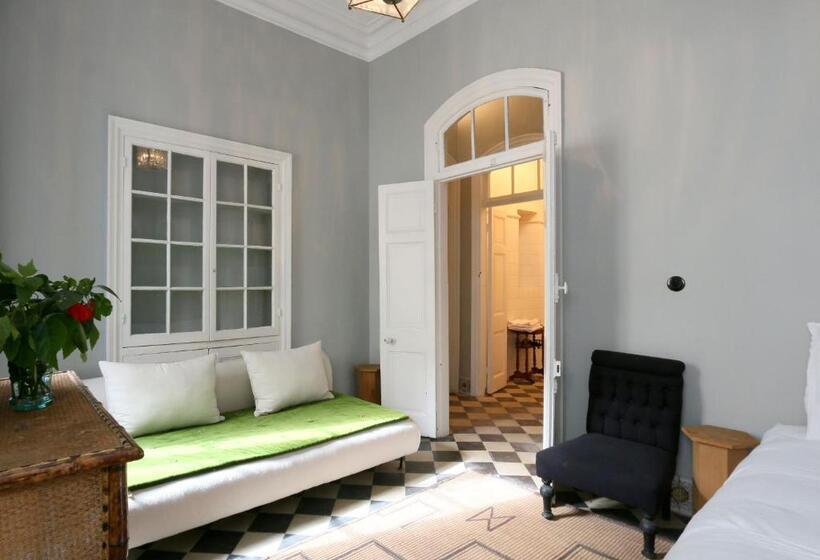 سوییت, Mimi Calpe