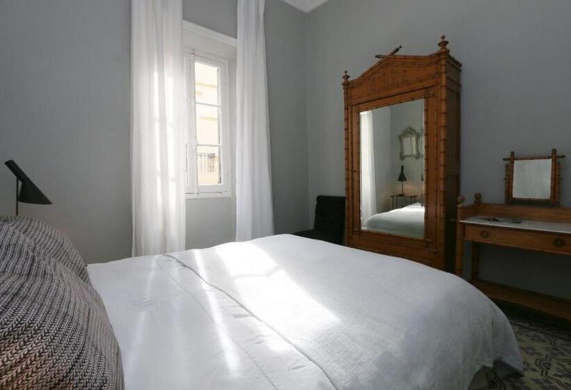 سوییت, Mimi Calpe