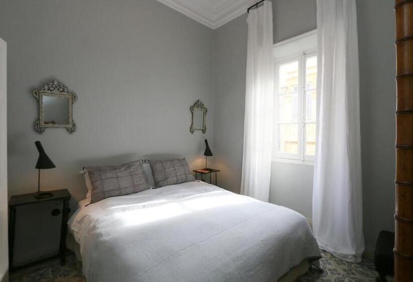 سوییت, Mimi Calpe