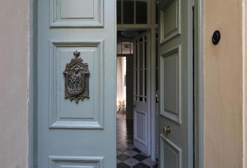 سوییت, Mimi Calpe