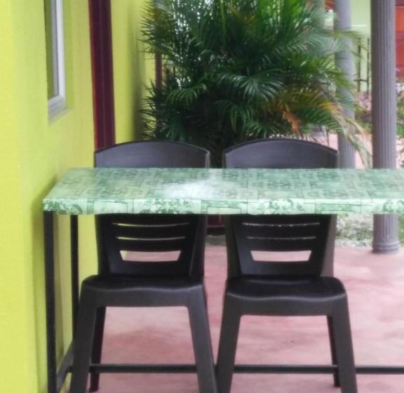 Номер Стандарт, Motel Aurora Damai