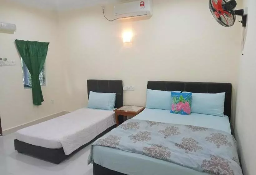 اتاق خانوادگی, Motel Aurora Damai