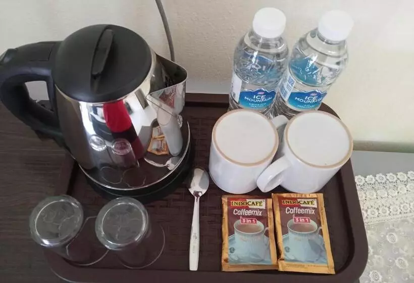 اتاق خانوادگی, Motel Aurora Damai
