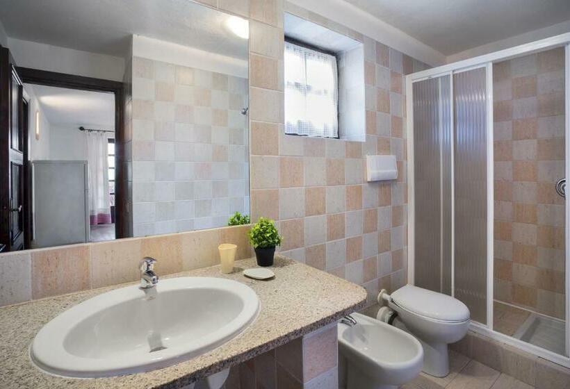 דירת חדר, Residence Bougainvillae