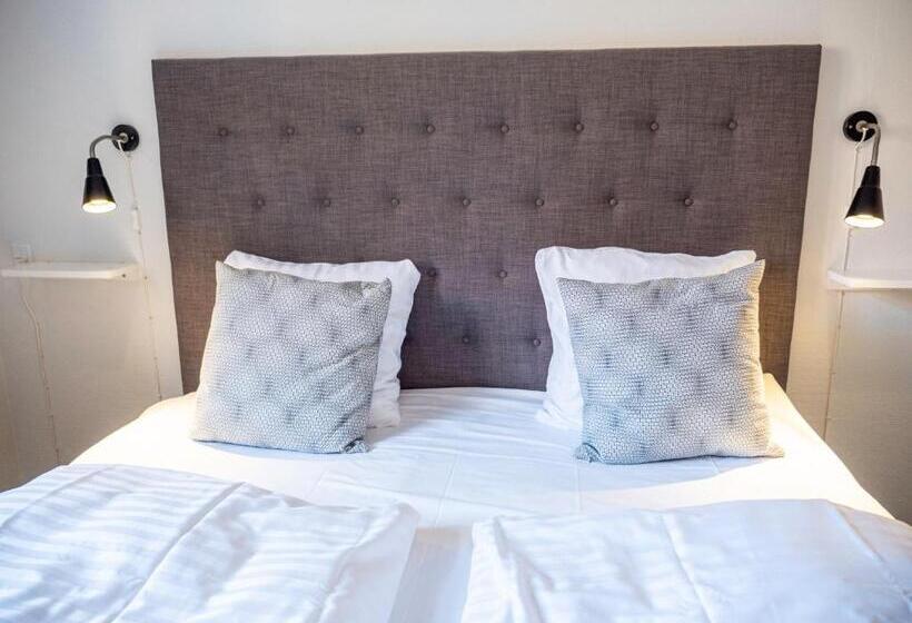 Номер Deluxe, Residens Møen