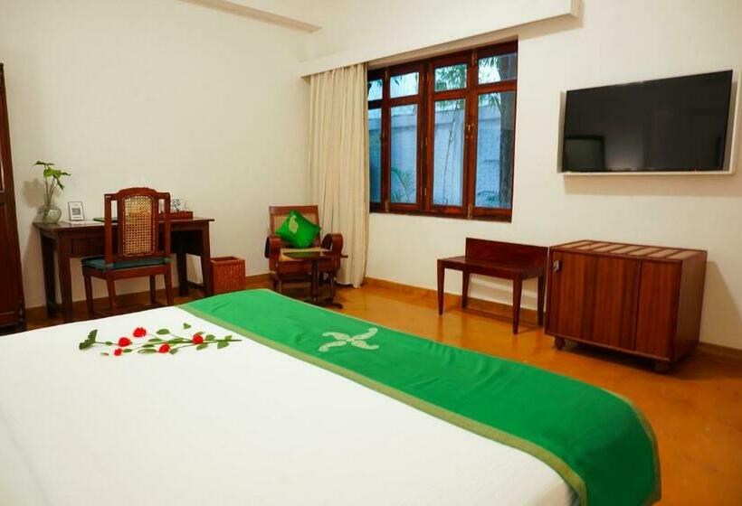 标准间, Saraca Hotel Lucknow