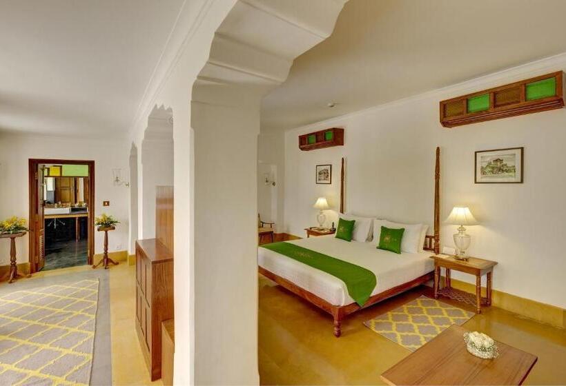 سوییت, Saraca Hotel Lucknow