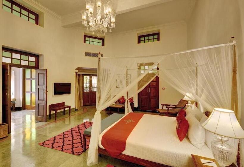 جناح, Saraca Hotel Lucknow