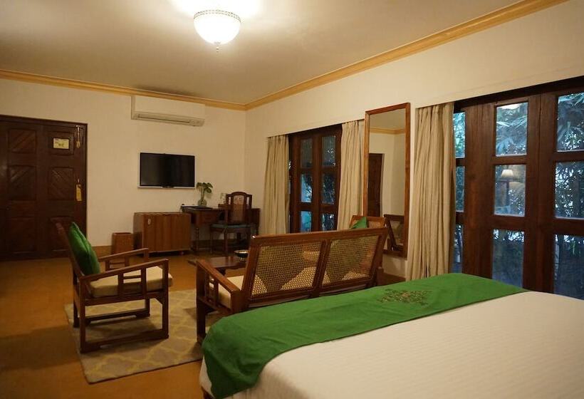 جناح, Saraca Hotel Lucknow