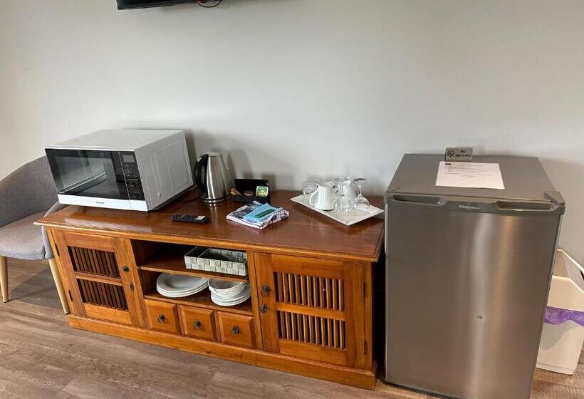 Студия Стандарт, Saltwater Villas  Pet Friendly Accommodation