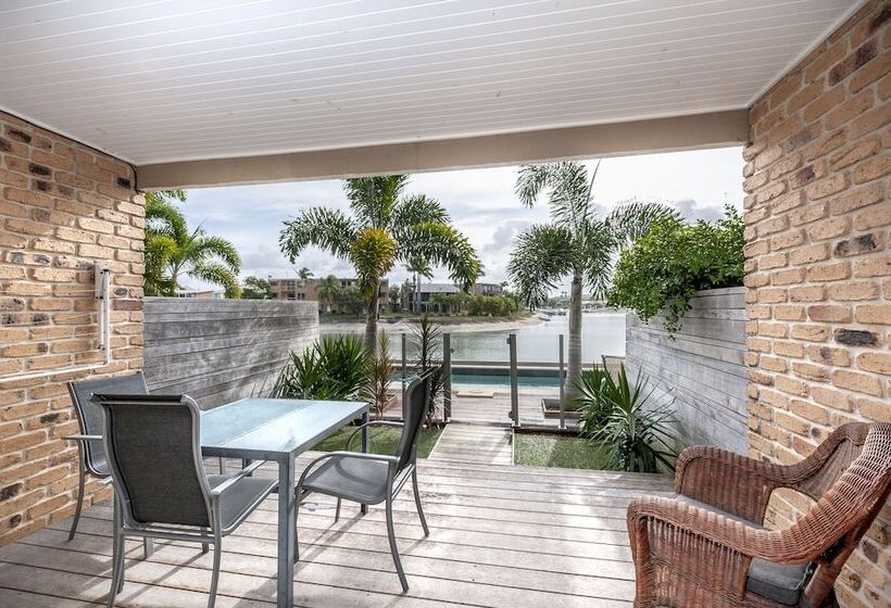 ツーベッドルーム　ヴィラ, Saltwater Villas  Pet Friendly Accommodation