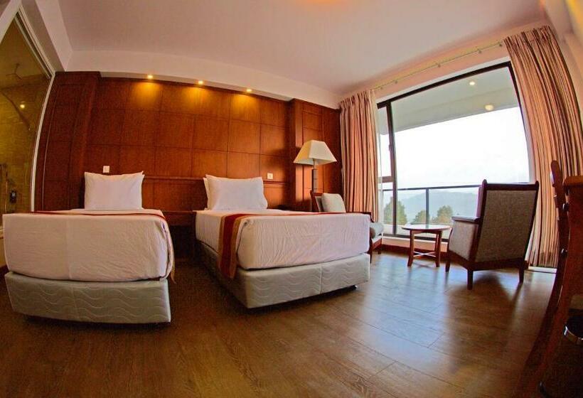 Deluxe Room Mountain View, Himalayan Front Hotel By Kgh Group