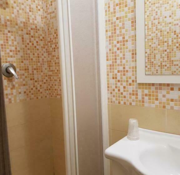 اتاق استاندارد سه نفره, Cavallo Bianco