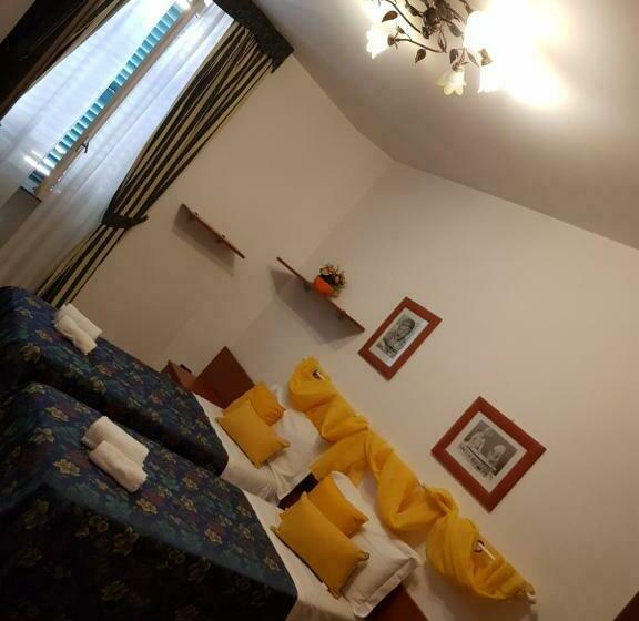 اتاق استاندارد سه نفره, Cavallo Bianco