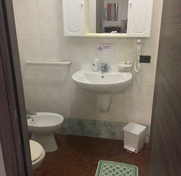 اتاق استاندارد چهار تخته, Cavallo Bianco