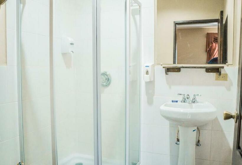 اتاق استاندارد, La Bellota