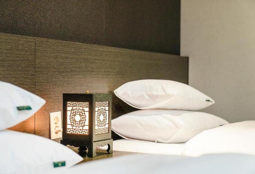 Chambre Deluxe, Suwon Dono1796