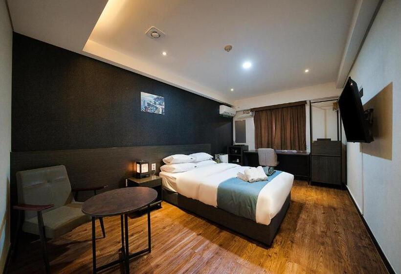 Chambre Deluxe, Suwon Dono1796