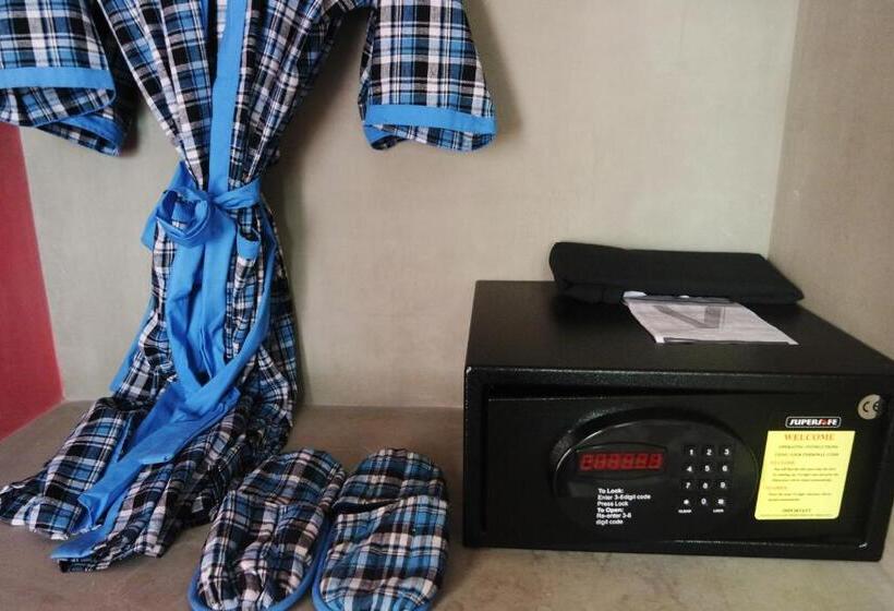 اتاق لوکس, V Hotel Phnom Penh