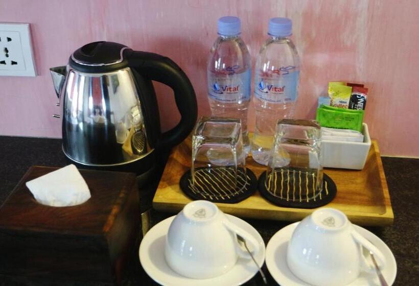 اتاق لوکس, V Hotel Phnom Penh