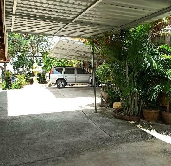 Бунгало Стандарт, J & J Guesthouse