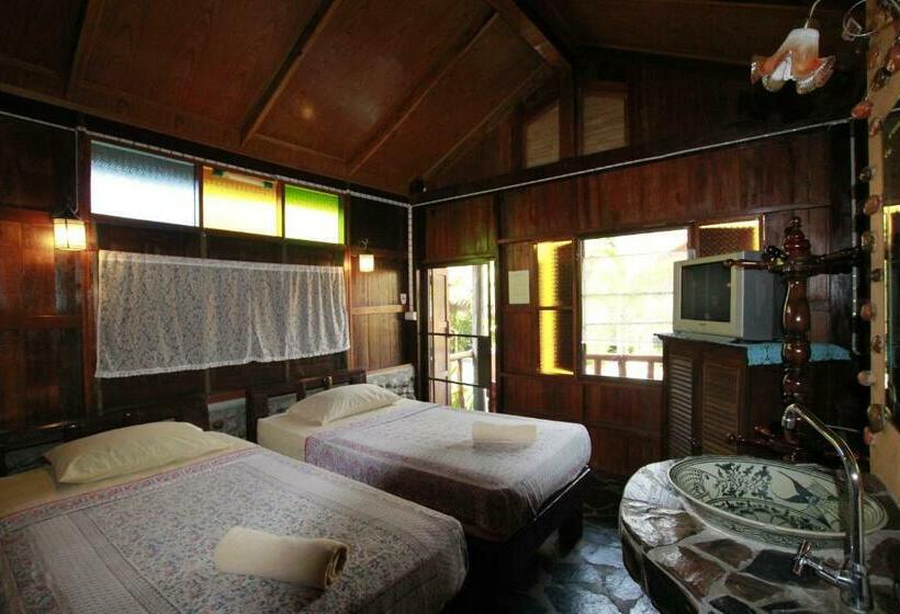 Бунгало Стандарт, J & J Guesthouse