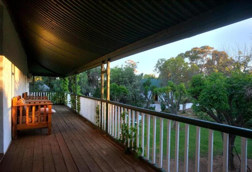 스탠다드 룸, The Willow Historical Guest House