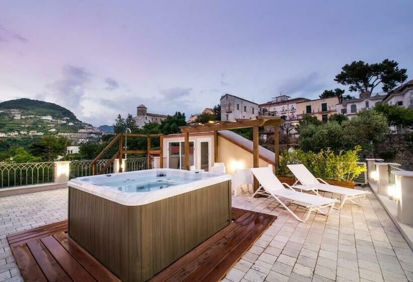 带1个卧室的带阳台的公寓, Ravello House